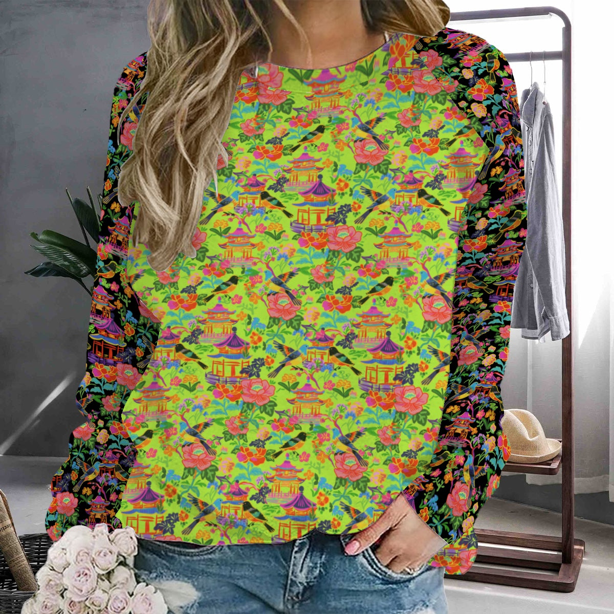 Raglan Crewneck Sweatshirts Women poppin pagoda multi