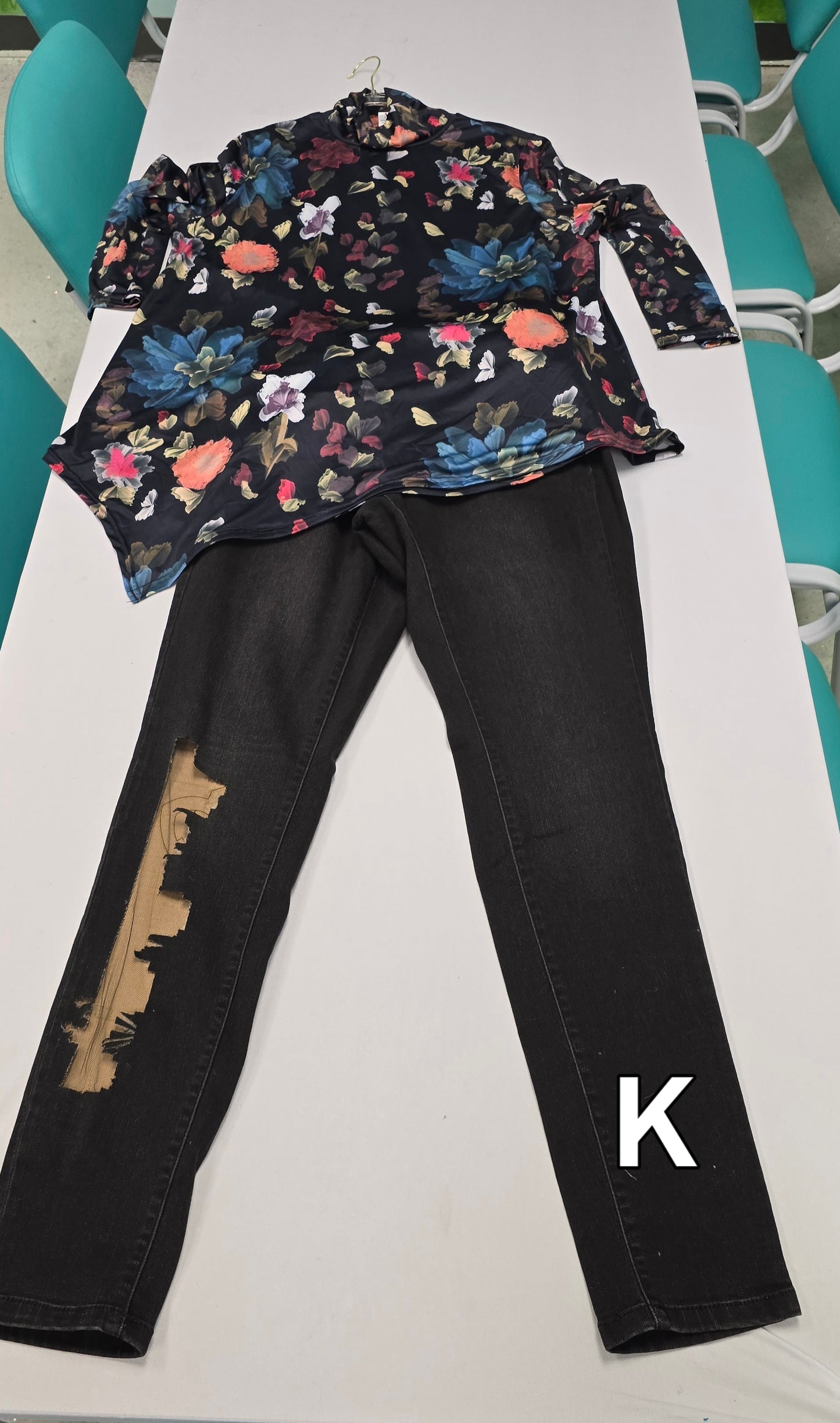 City handpainted floral Turtleneck T-shirt With Sloping Hem