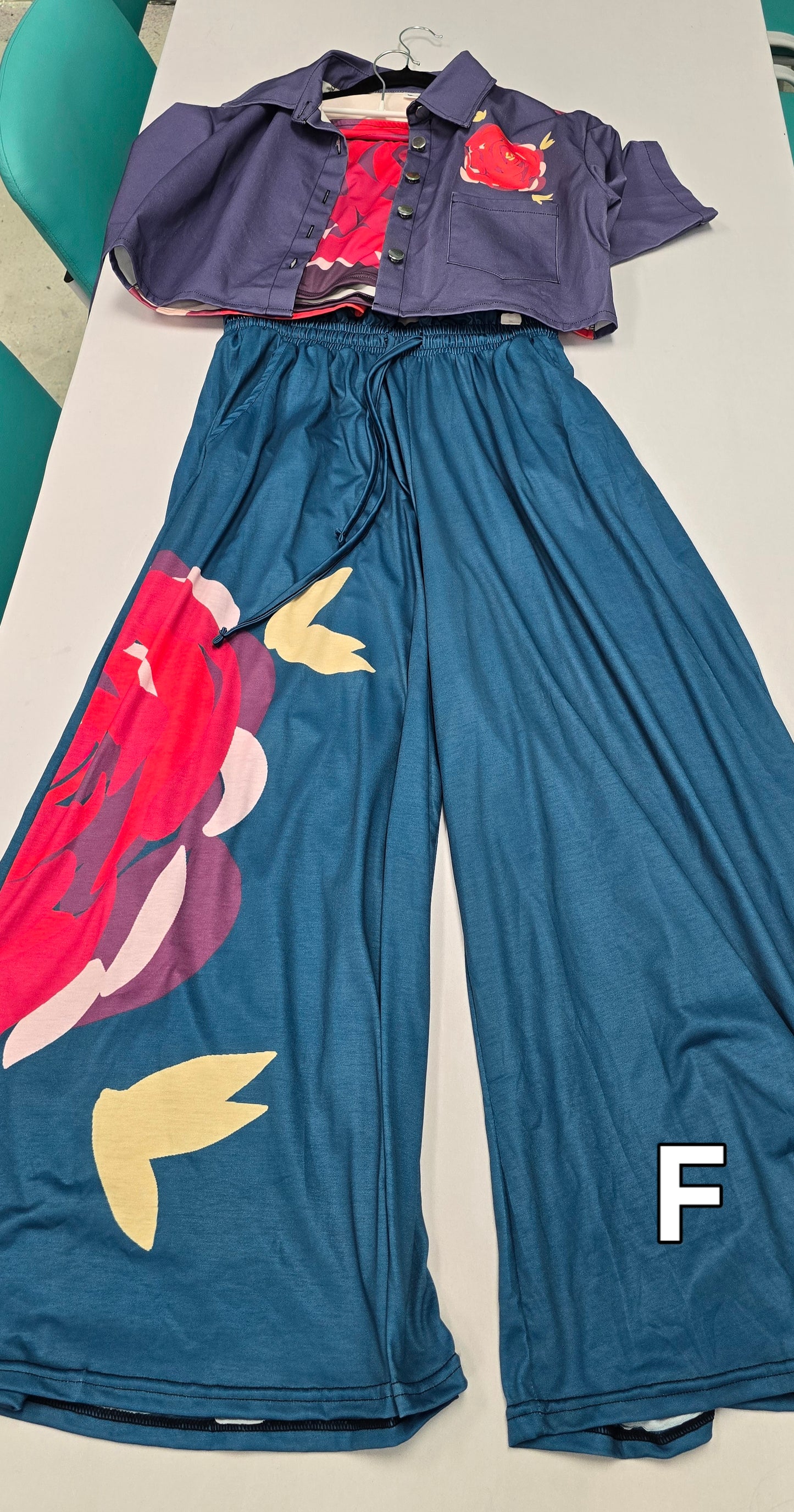 City blossom Women's Ruffled Wide-Leg Pants