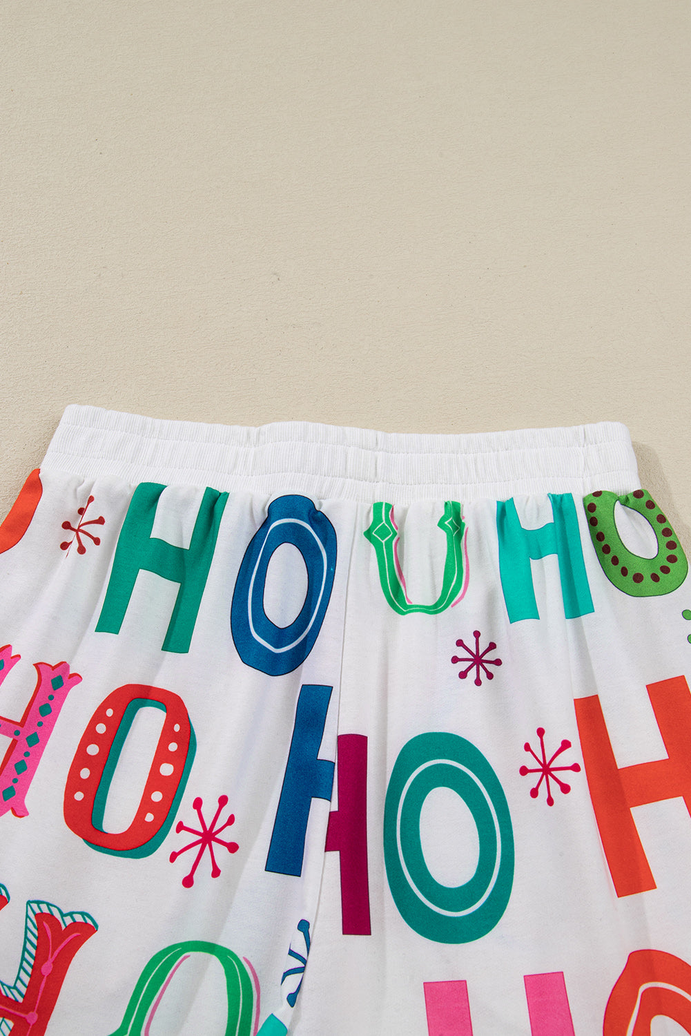 White Ho Ho Ho Letter Graphic Christmas Pajama Set