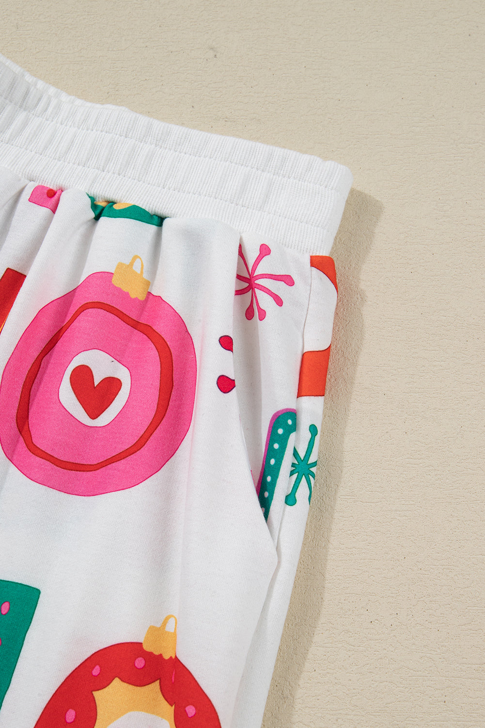 White Ho Ho Ho Letter Graphic Christmas Pajama Set