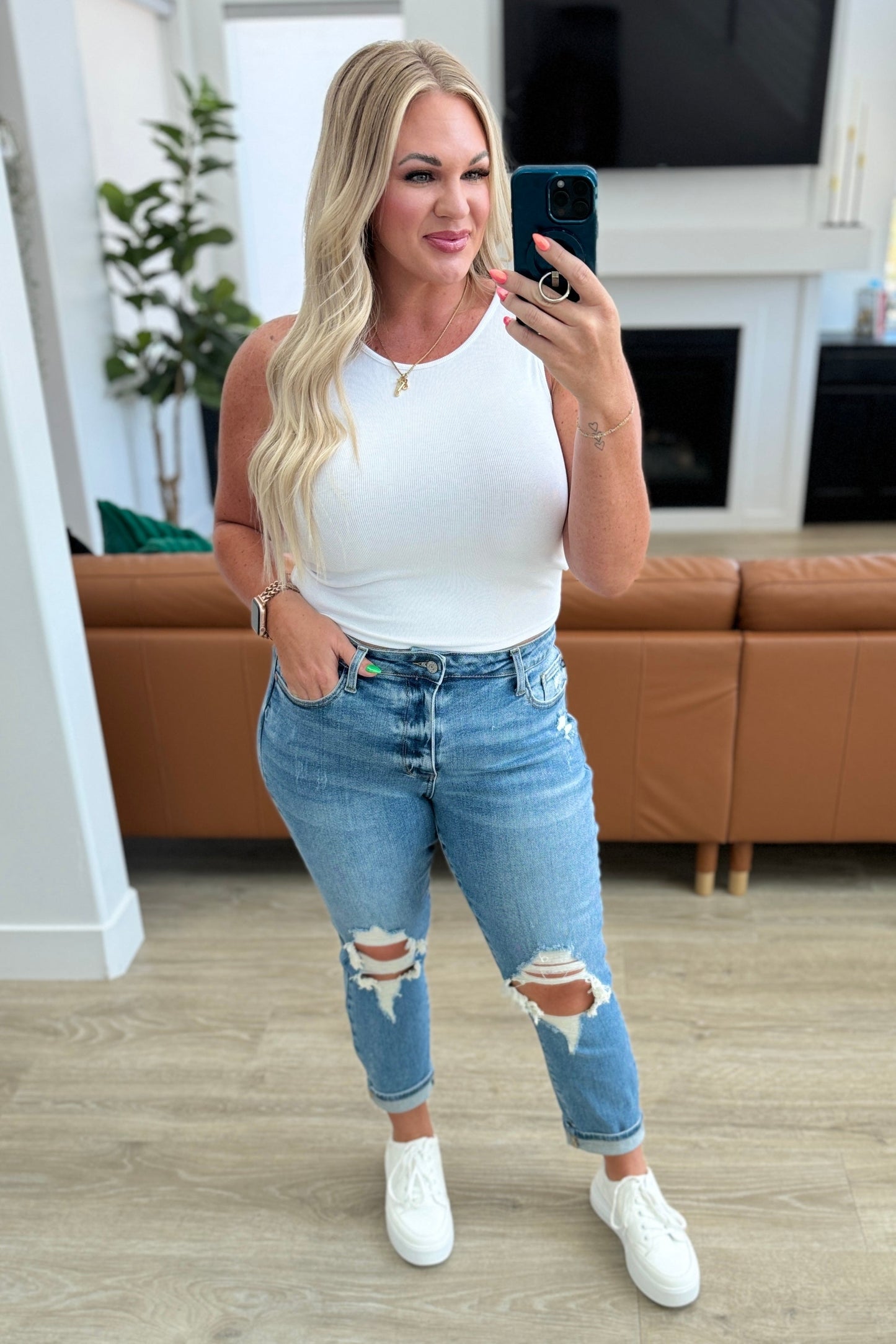 Frankie High Waist Distressed Boyfriend Jeans