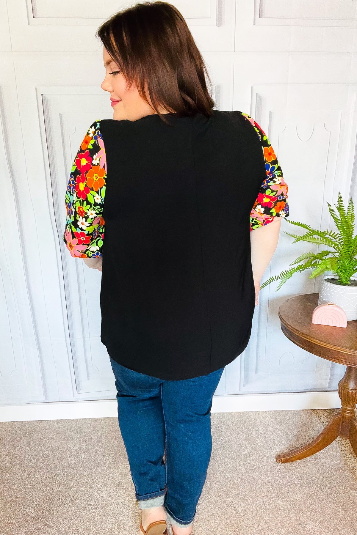 Eyes On You Black Floral Puff Sleeve V Neck Top